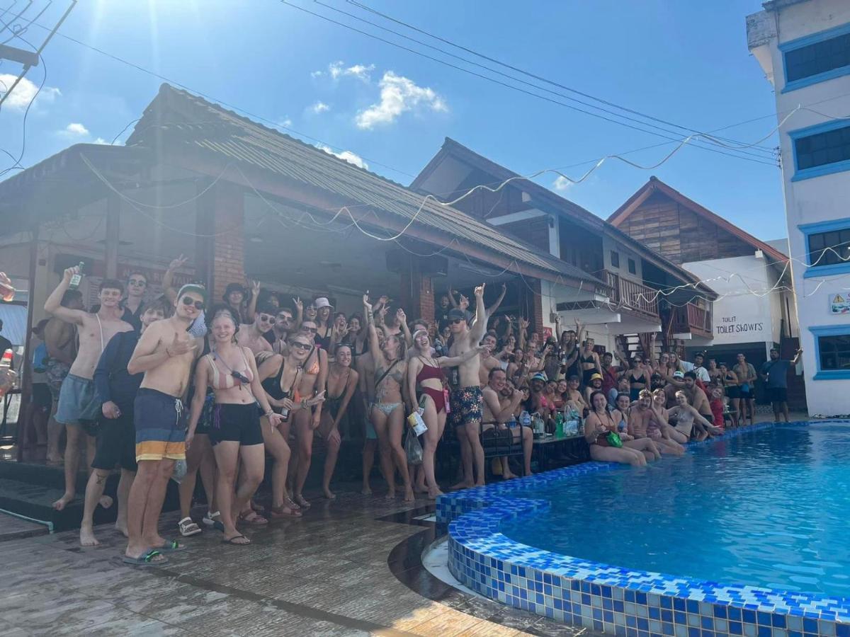 Nana Backpackers Hostel Vang Vieng Exterior photo
