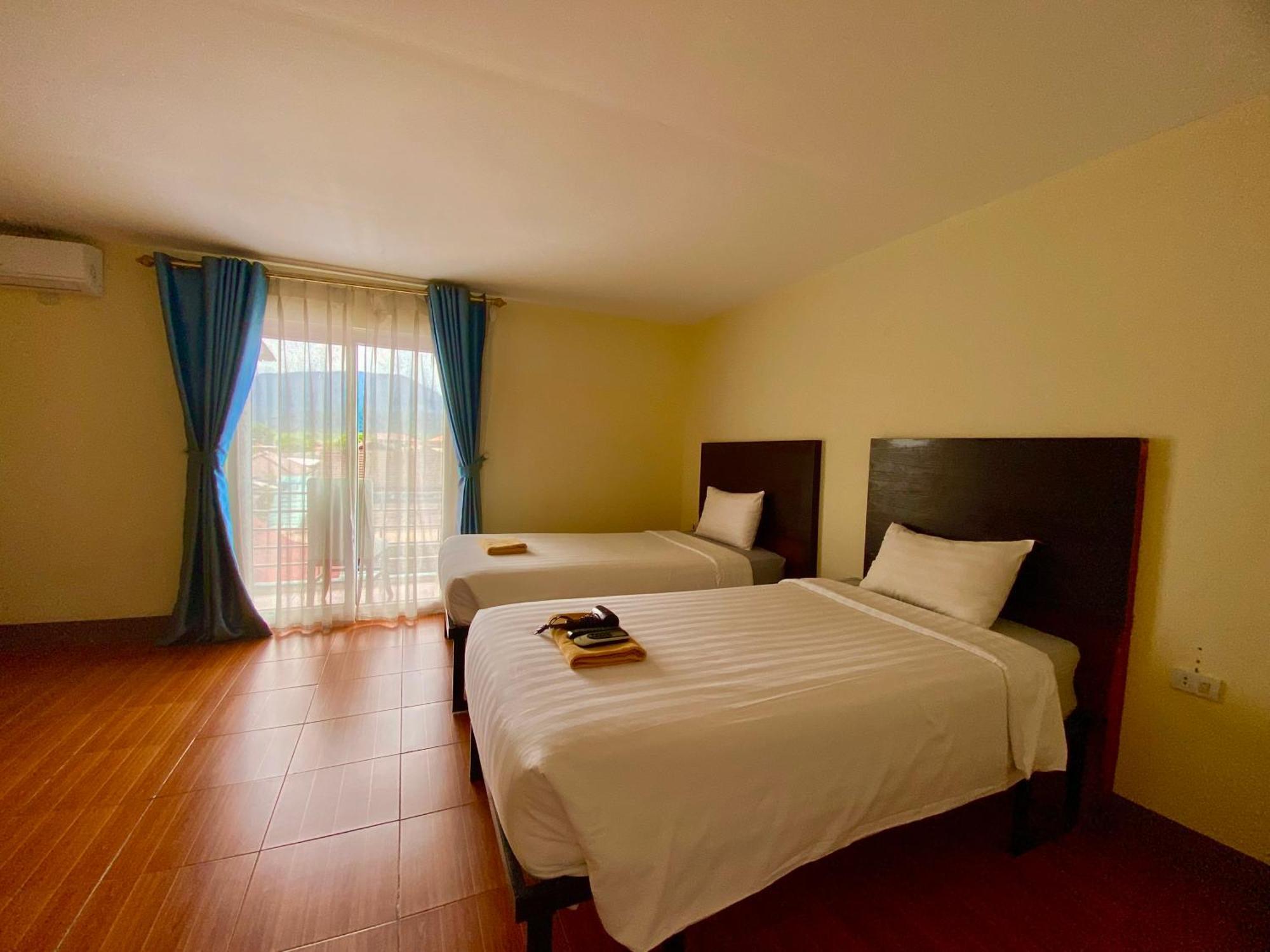 Nana Backpackers Hostel Vang Vieng Exterior photo