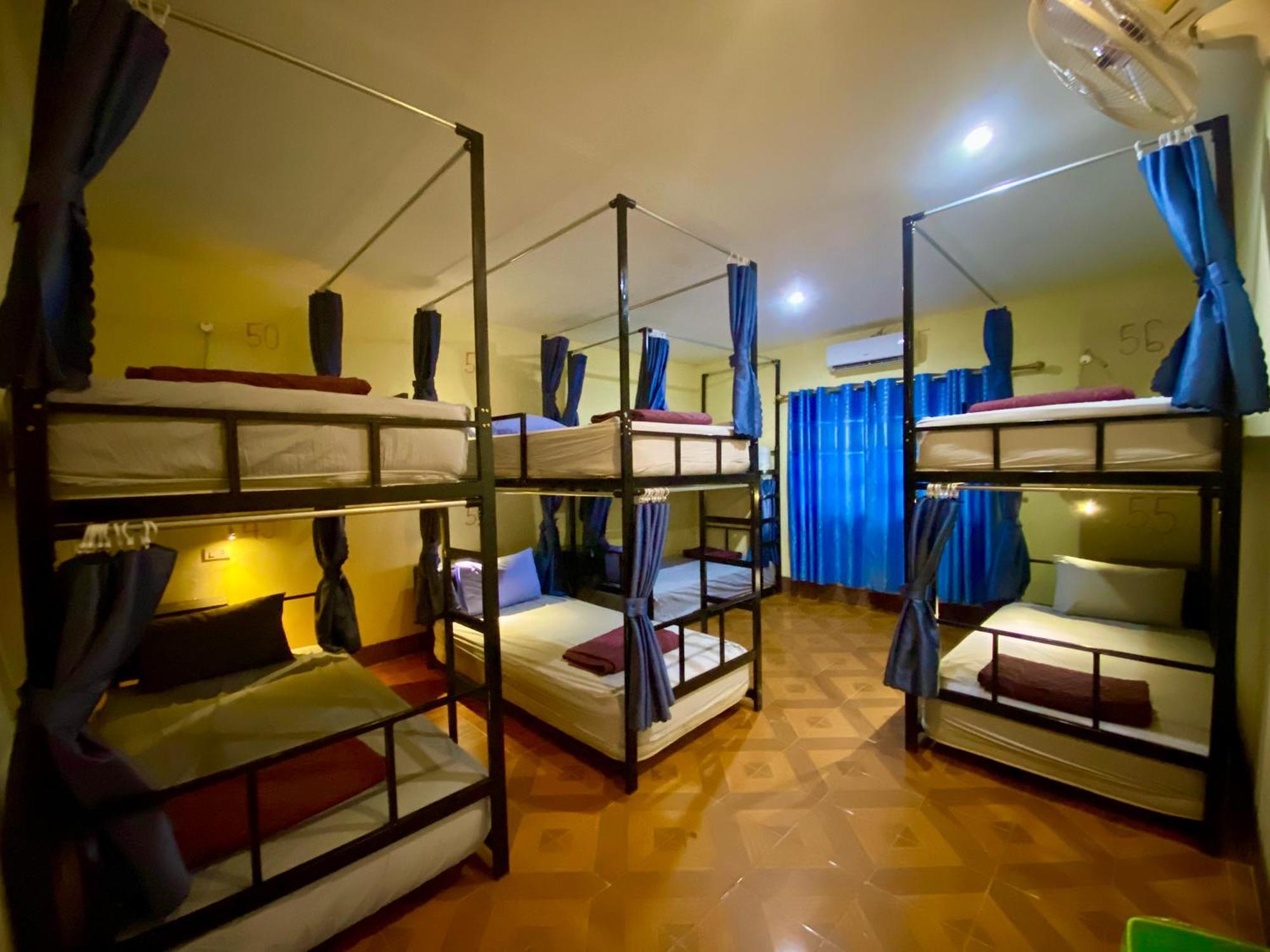 Nana Backpackers Hostel Vang Vieng Exterior photo