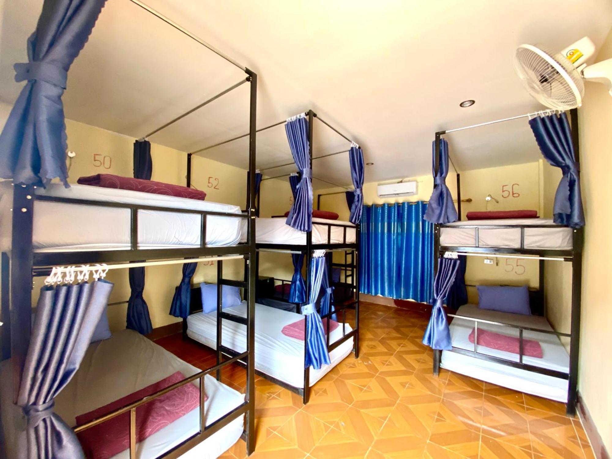 Nana Backpackers Hostel Vang Vieng Exterior photo