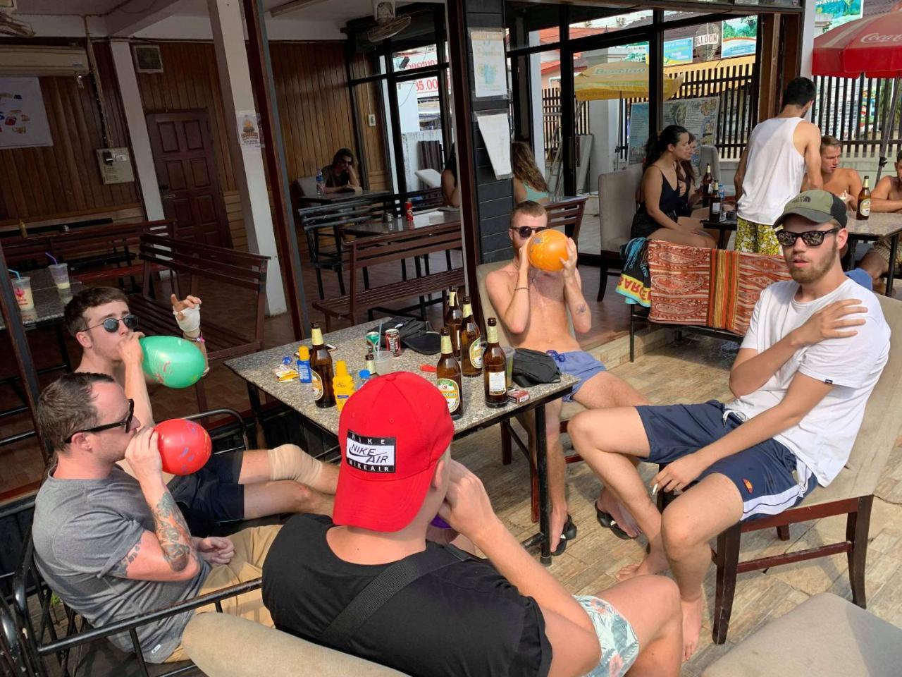 Nana Backpackers Hostel Vang Vieng Exterior photo